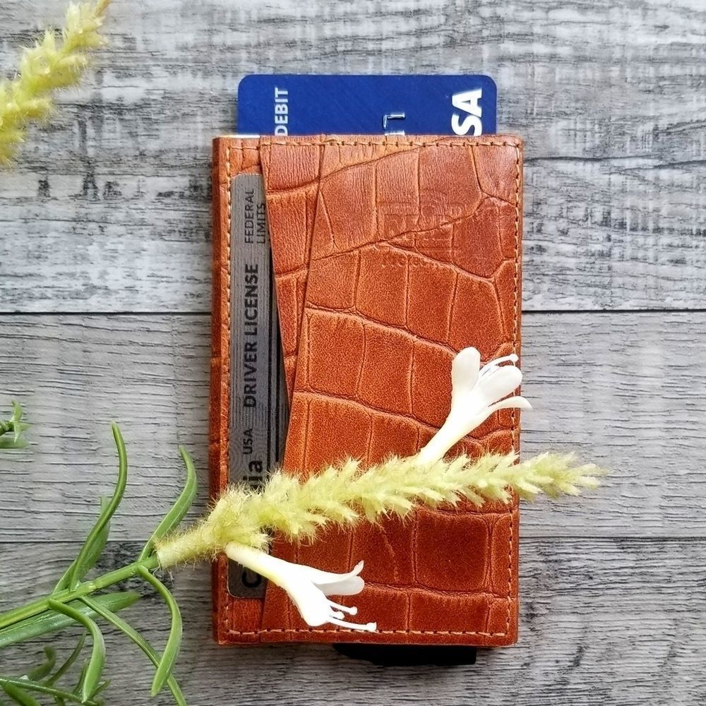 🔥LAST•ONE🔥 Smart Mechanical Card Holder Pop Up Wallet in Brown (#1)
